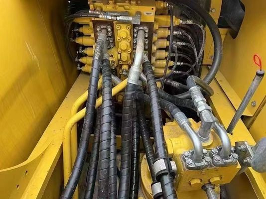 Used Komatsu PC 210 Excavator Operating Weight 21200kg 10m Digging Height