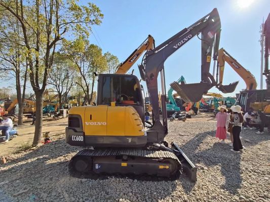 EC60D Used Volvo Excavator With 3800mm Max Digging Depth 6115mm Max Digging Radius