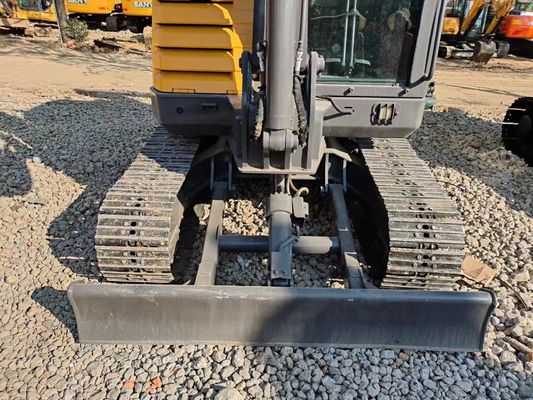 EC60D Used Volvo Excavator With 3800mm Max Digging Depth 6115mm Max Digging Radius