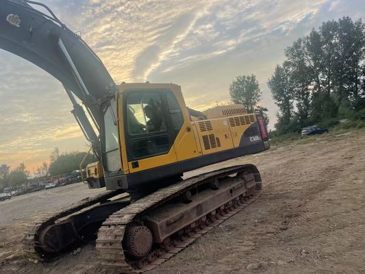 Second Hand Volvo EC360 Excavator Equipment 1.9m3 Bucket Capacity