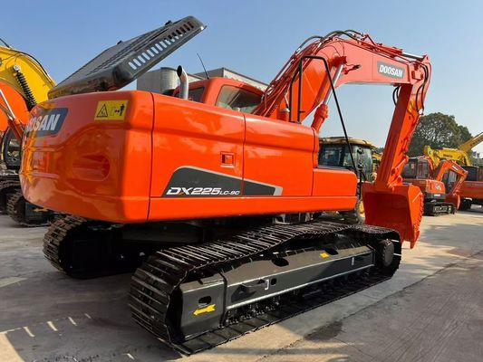 Doosan DX225LC-9C Excavator Air Conditioning and Heaters for All-Weather Operation
