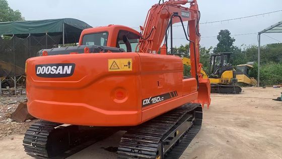 Used Doosan Excavator DX150 71kW Engine and 32.4mpa Main Overflow Pressure