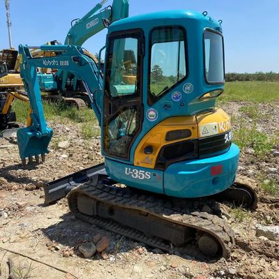 Kubota U35 Excavator Easy to Operate with User-Friendly Interface and Quick-Connect System