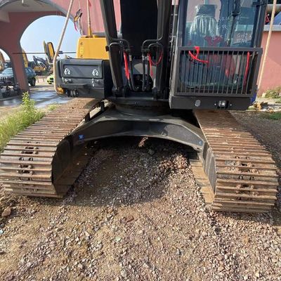 Versatile Used Volvo EC240 Excavator with Advanced Hydraulic System and Newly Designed Operating Room