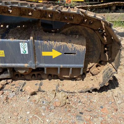 Used Kobelco SK200 Excavator Advanced Technology for Energy Saving and Easy Operation