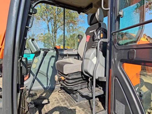 High-Performance Used Doosan Excavator Equipped with Powerful Engine and Hydraulic System